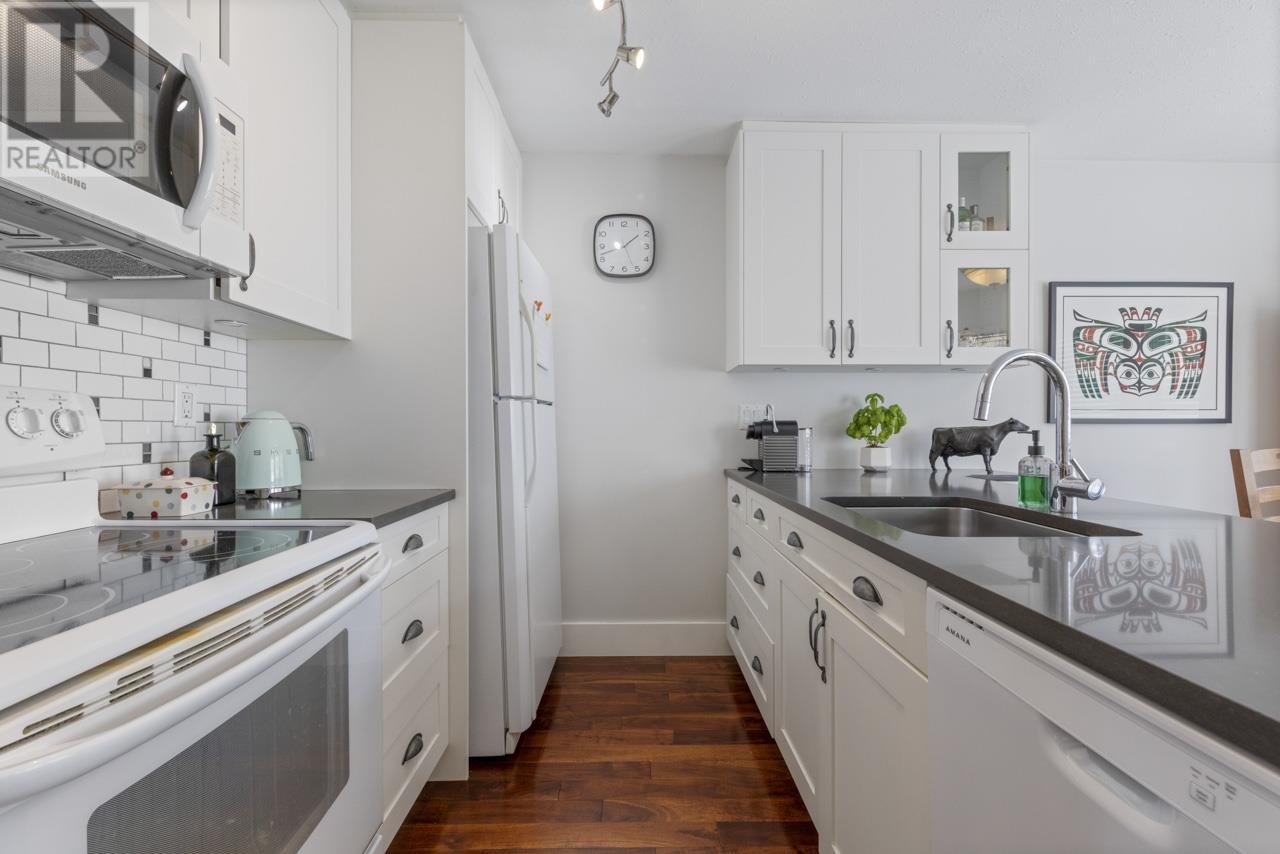 1 1081 W 8th Avenue, Vancouver, British Columbia  V6H 1C3 - Photo 10 - R2989233