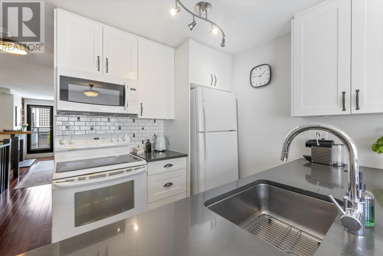 1 1081 W 8th Avenue, Vancouver, British Columbia  V6H 1C3 - Photo 5 - R2989233