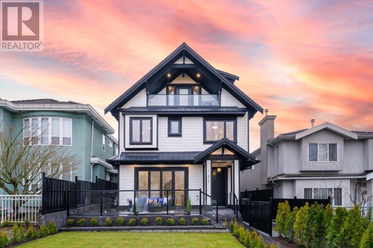 1 2750 E 5TH AVENUE, vancouver, British Columbia