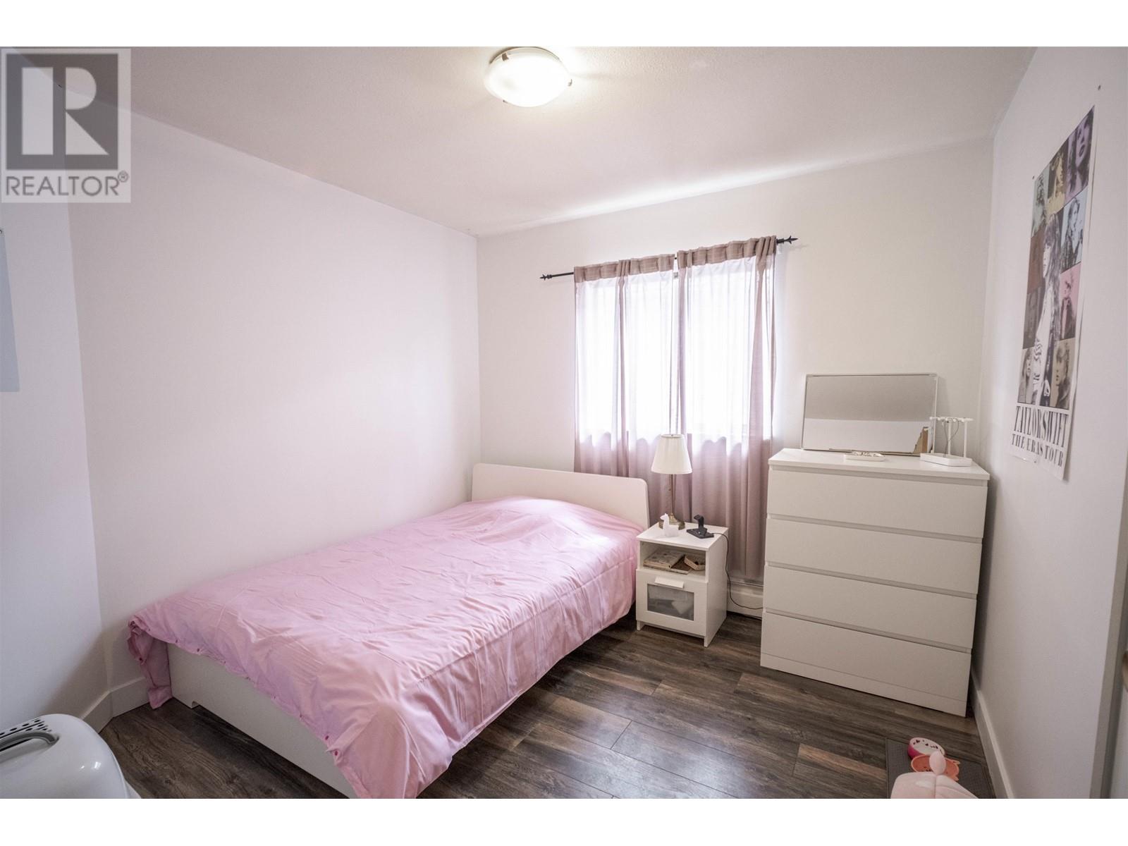 1709 Tatlow Avenue, North Vancouver, British Columbia  V7P 3A1 - Photo 10 - R2989216