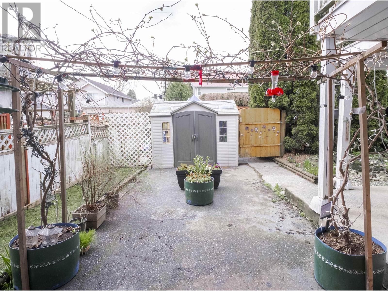 1709 Tatlow Avenue, North Vancouver, British Columbia  V7P 3A1 - Photo 23 - R2989216