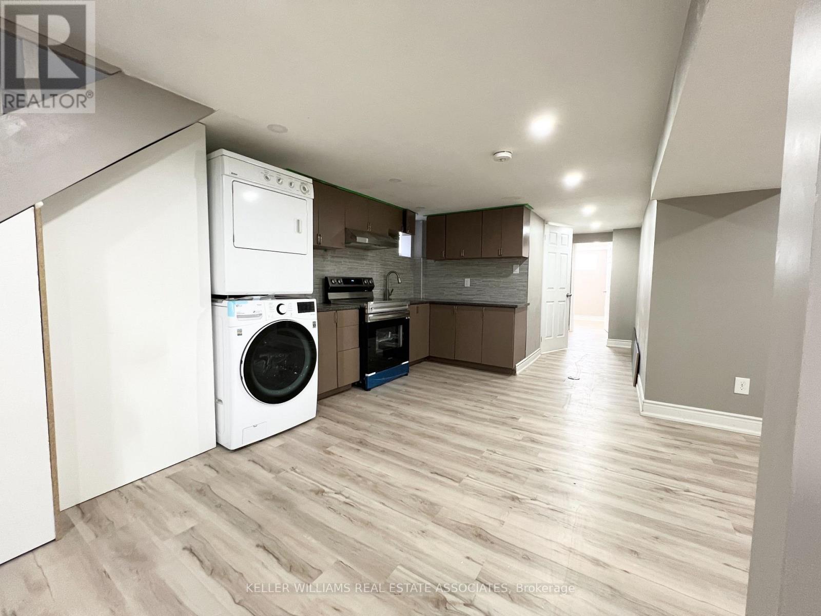 Bsmt - 23 Kennebec Crescent, Toronto, Ontario  M9W 2R6 - Photo 14 - W12076208