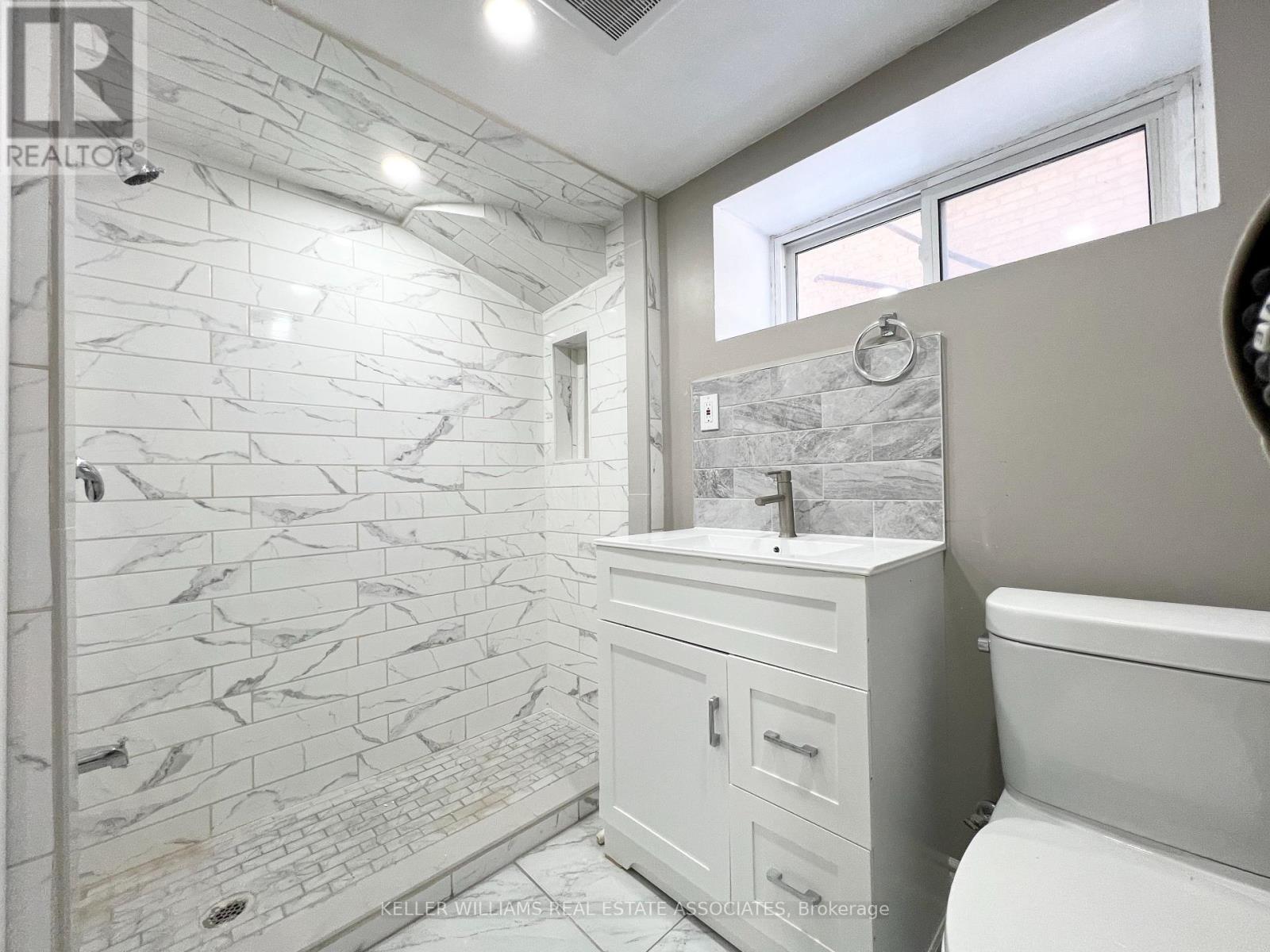 Bsmt - 23 Kennebec Crescent, Toronto, Ontario  M9W 2R6 - Photo 16 - W12076208