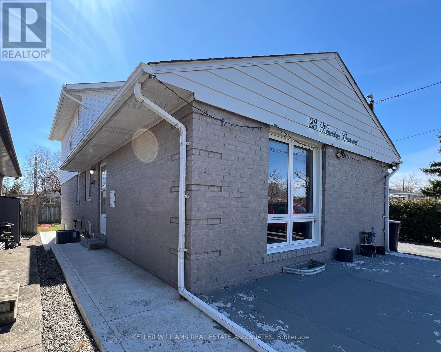 Bsmt - 23 Kennebec Crescent, Toronto, Ontario  M9W 2R6 - Photo 2 - W12076208