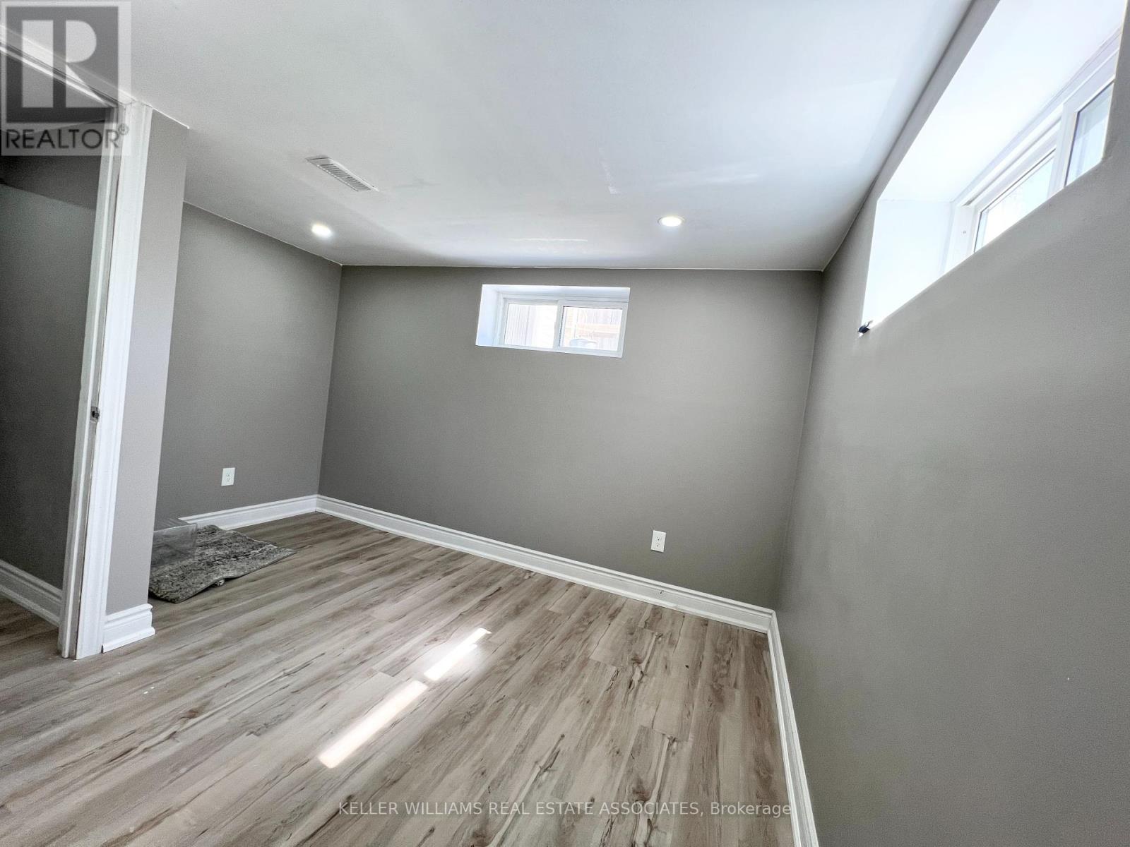 Bsmt - 23 Kennebec Crescent, Toronto, Ontario  M9W 2R6 - Photo 22 - W12076208