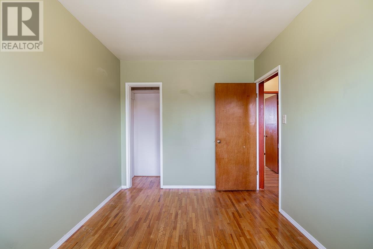 6907 Dunnedin Street, Burnaby, British Columbia  V5B 1Z1 - Photo 18 - R2988352