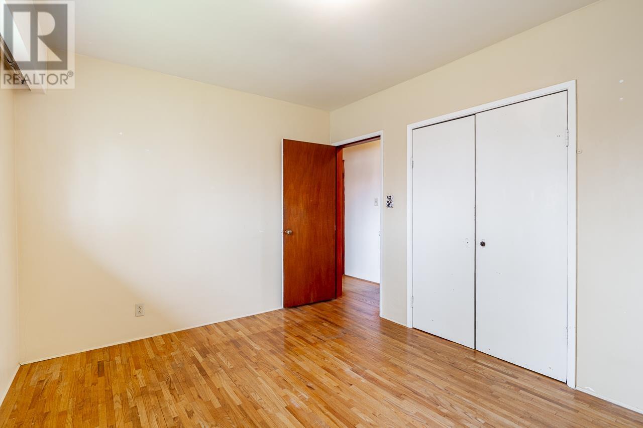 6907 Dunnedin Street, Burnaby, British Columbia  V5B 1Z1 - Photo 16 - R2988352