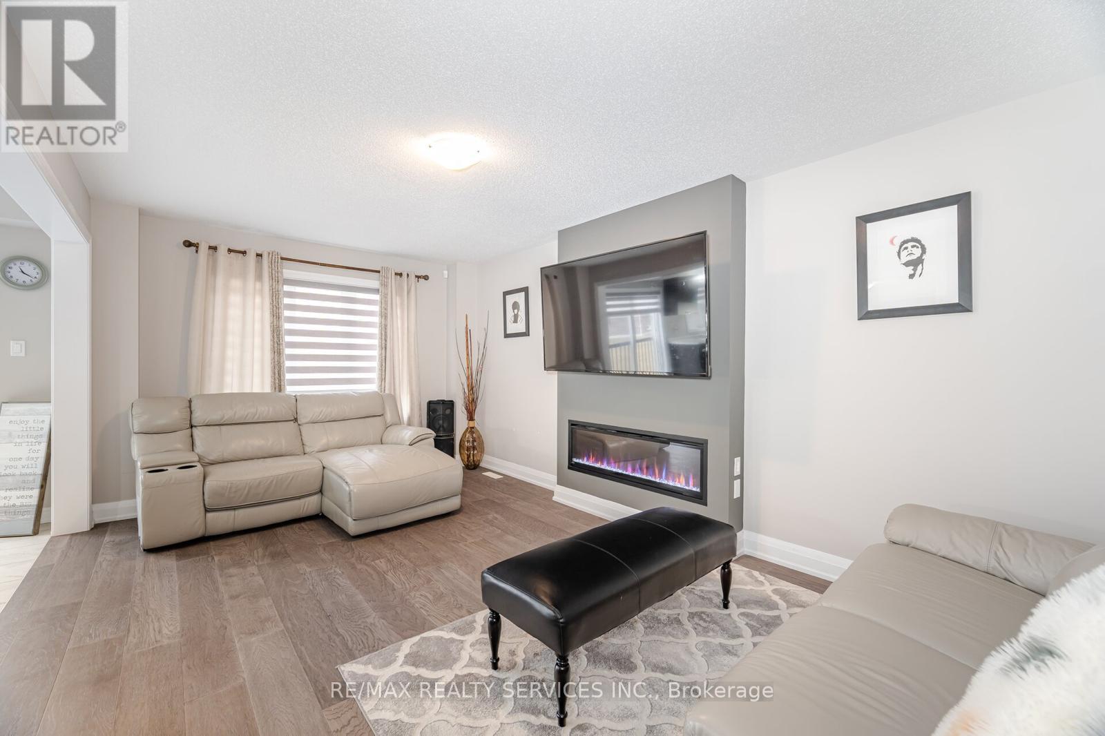 412 Hagan Street E, Southgate, Ontario  N0C 1B0 - Photo 9 - X12075753