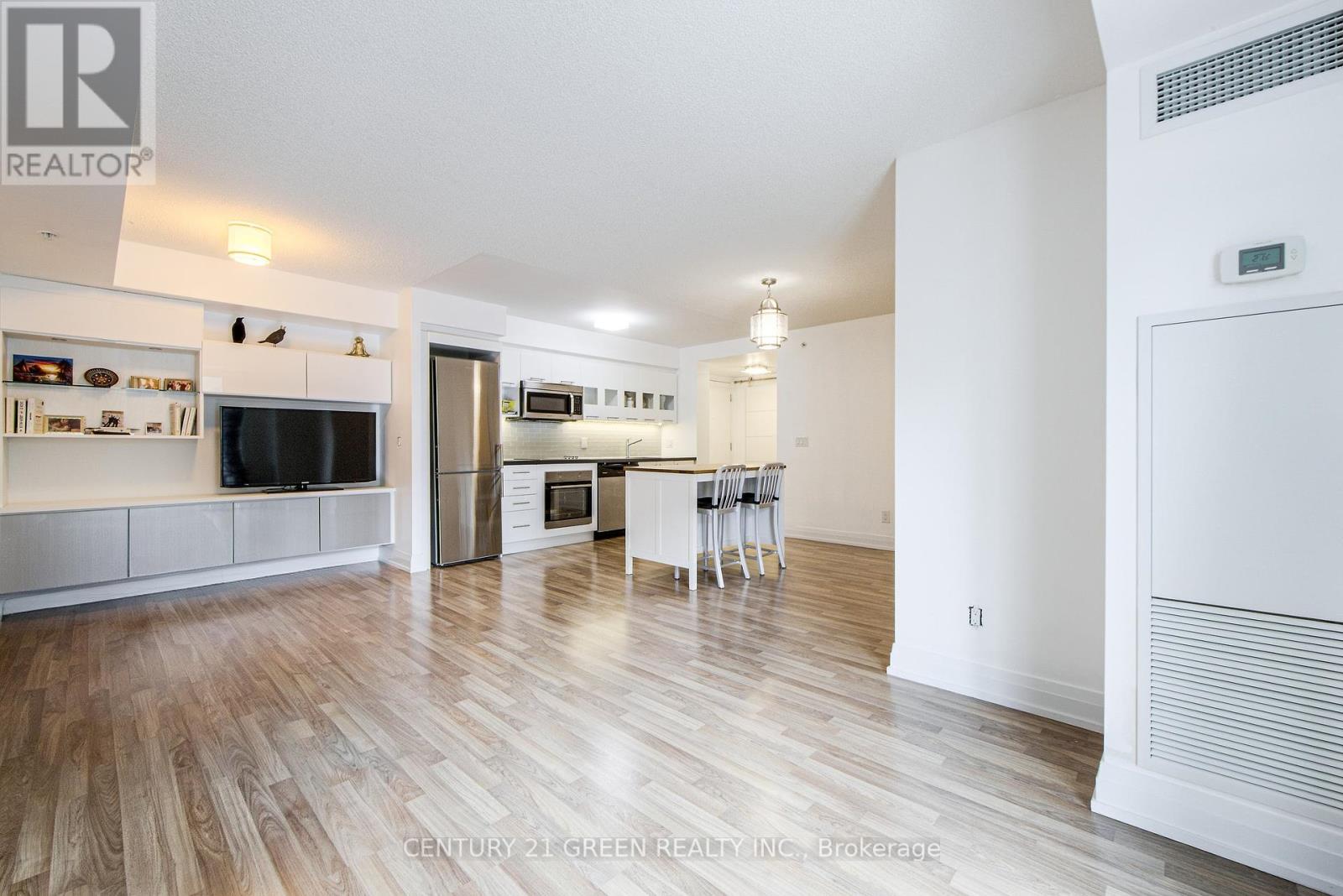 E501 - 555 Wilson Avenue, Toronto, Ontario  M3H 0C5 - Photo 10 - C12076257