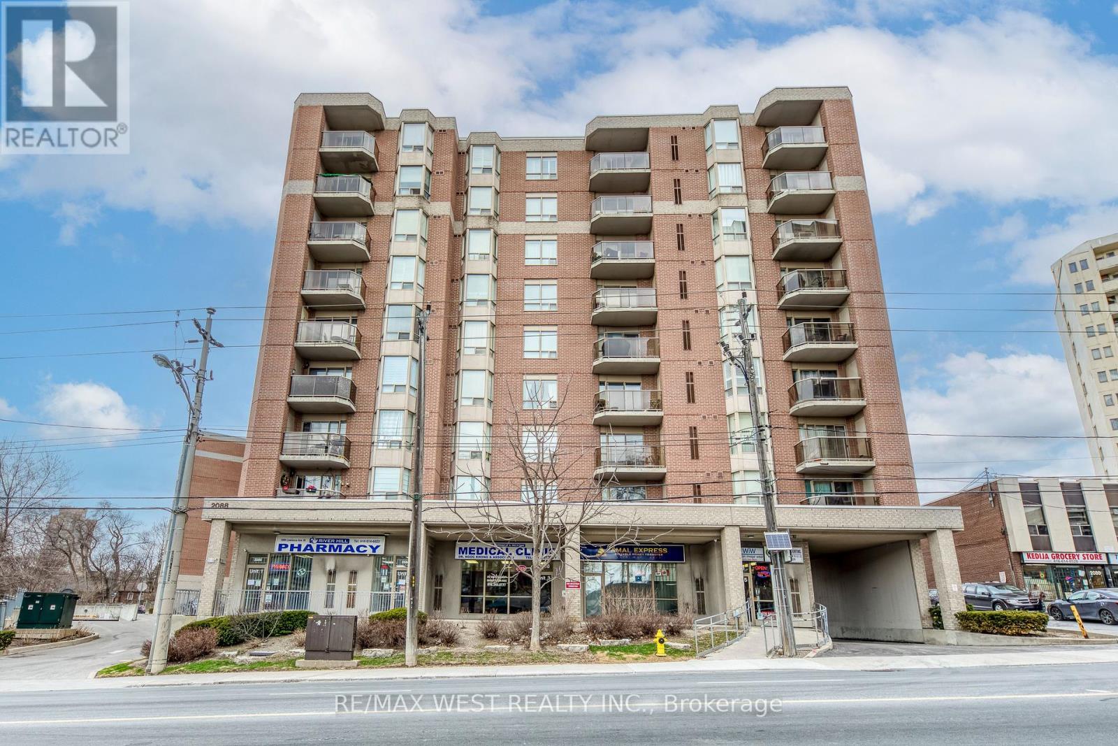 710 - 2088 Lawrence Avenue W, Toronto, Ontario  M9N 3Z9 - Photo 1 - W12076219