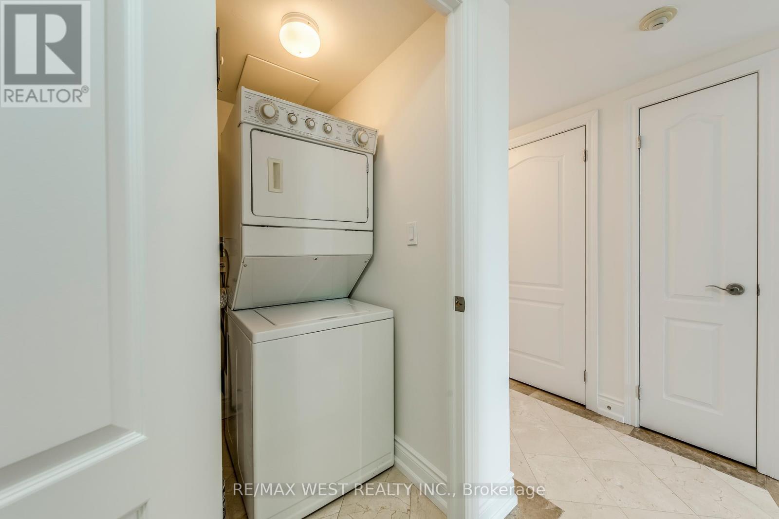 710 - 2088 Lawrence Avenue W, Toronto, Ontario  M9N 3Z9 - Photo 24 - W12076219