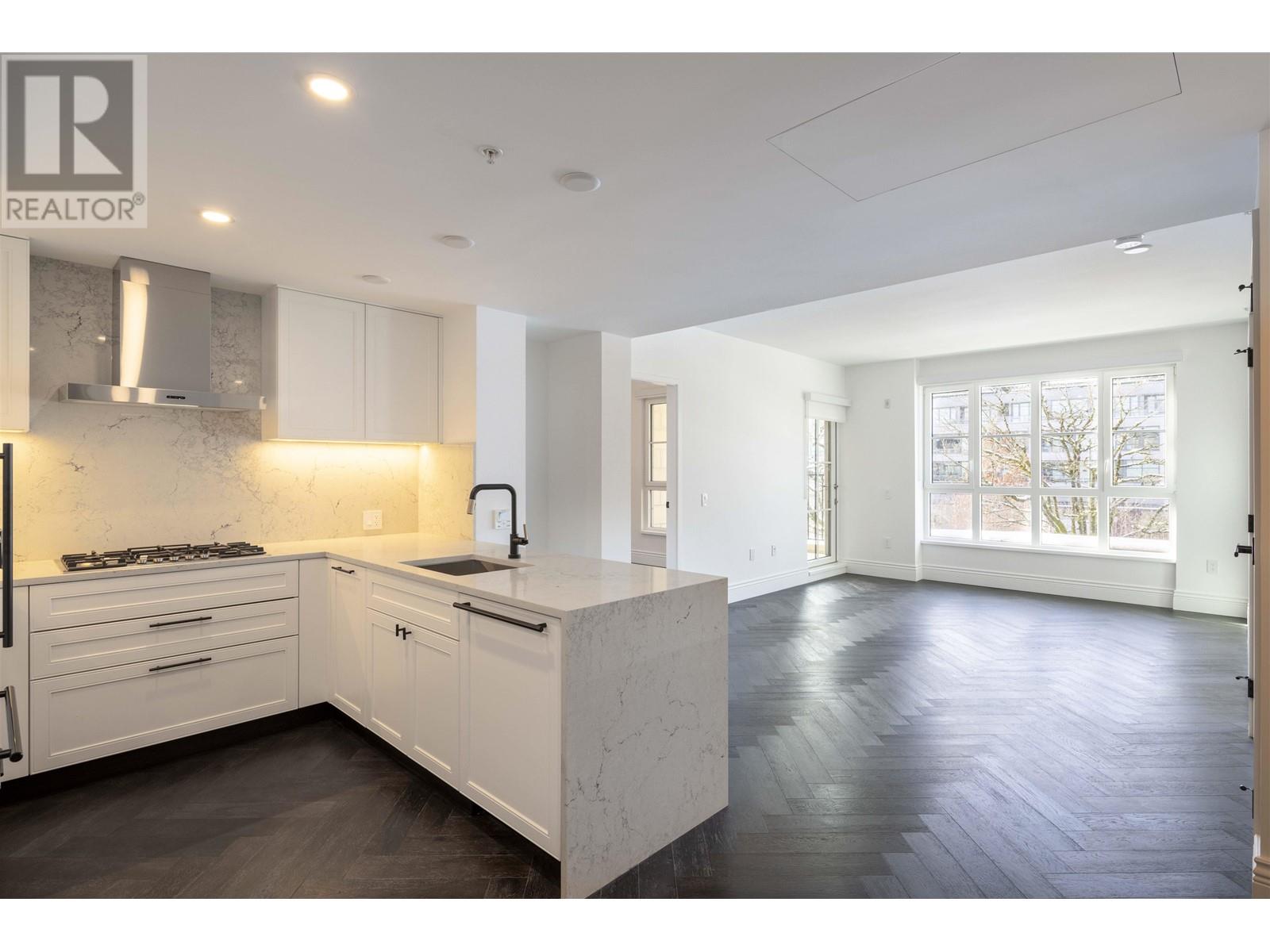 211 2096 W 47th Avenue, Vancouver, British Columbia  V6M 2M7 - Photo 8 - R2989029