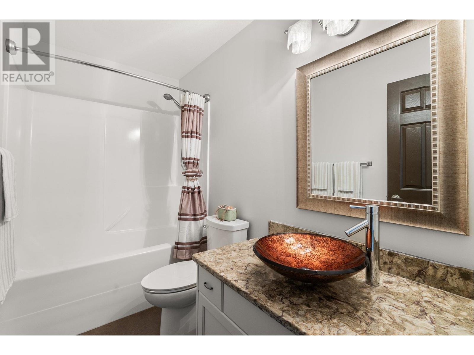 Property at 1750 Westside Road N Unit# 9 image 5