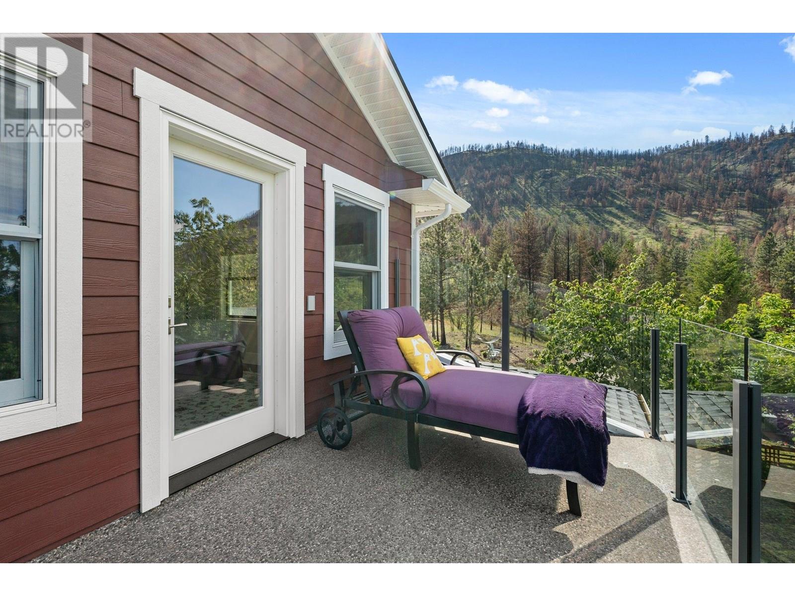 Property at 1750 Westside Road N Unit# 9 image 2