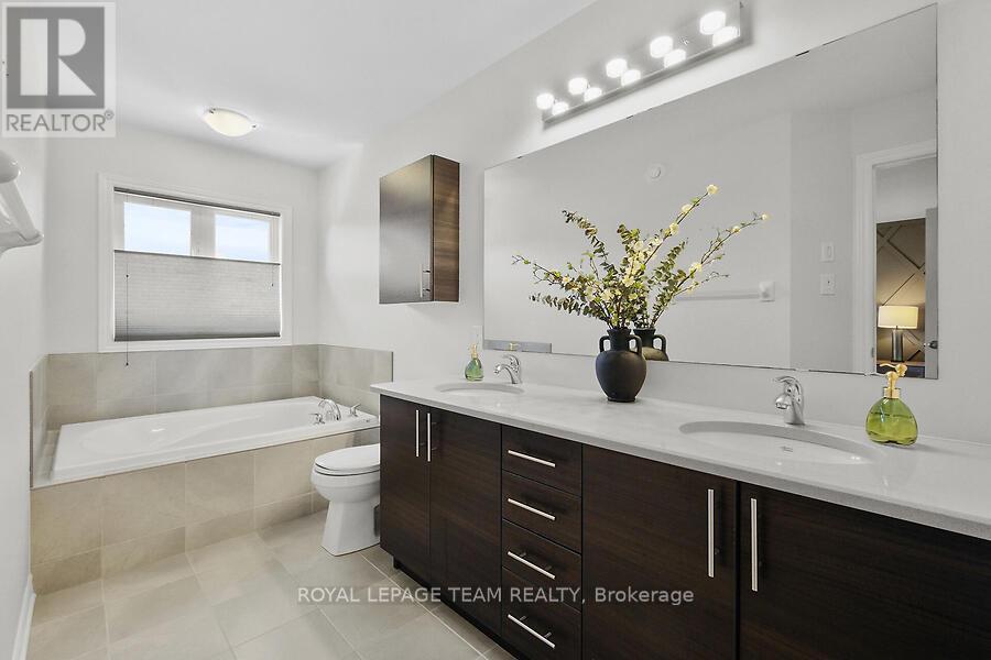 270 Pembina Private, Ottawa, Ontario  K4M 0G7 - Photo 33 - X12076268