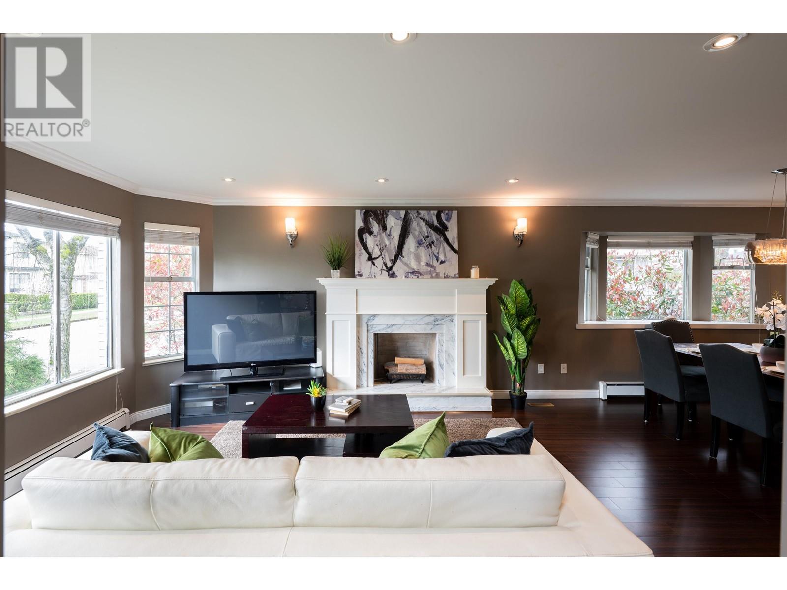 103 E 46th Avenue, Vancouver, British Columbia  V5W 1Z3 - Photo 6 - R2986161