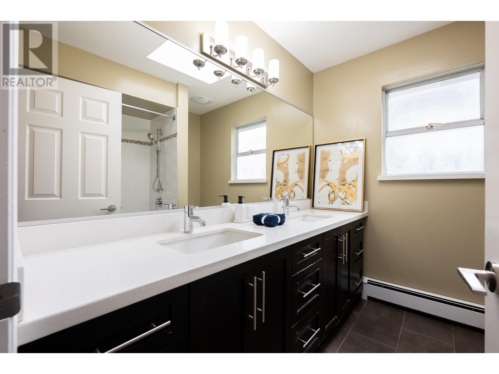 103 E 46th Avenue, Vancouver, British Columbia  V5W 1Z3 - Photo 29 - R2986161