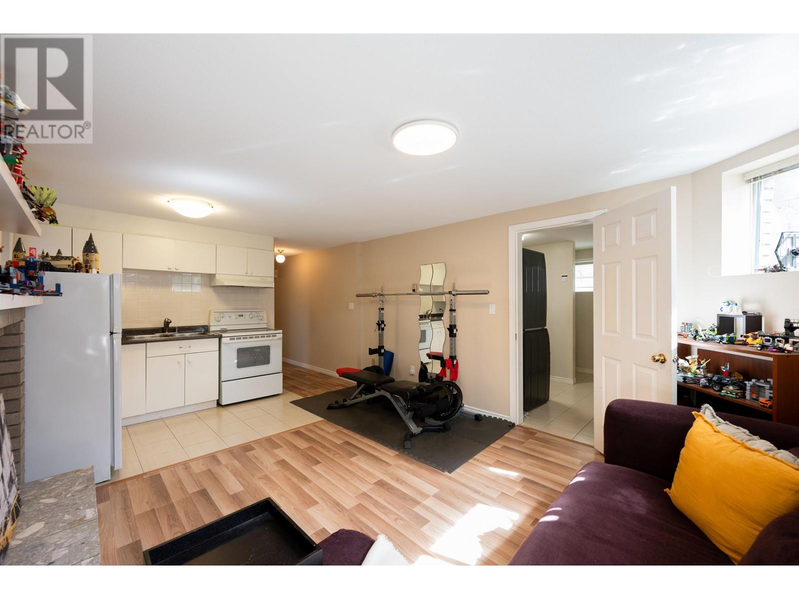 103 E 46th Avenue, Vancouver, British Columbia  V5W 1Z3 - Photo 31 - R2986161