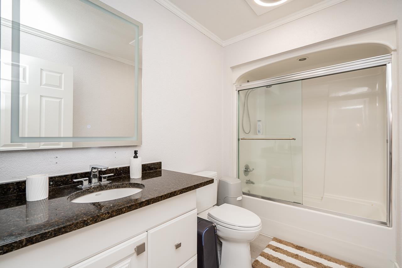 23655 54a Avenue, Langley, British Columbia  V2Z 2P2 - Photo 20 - R2987997