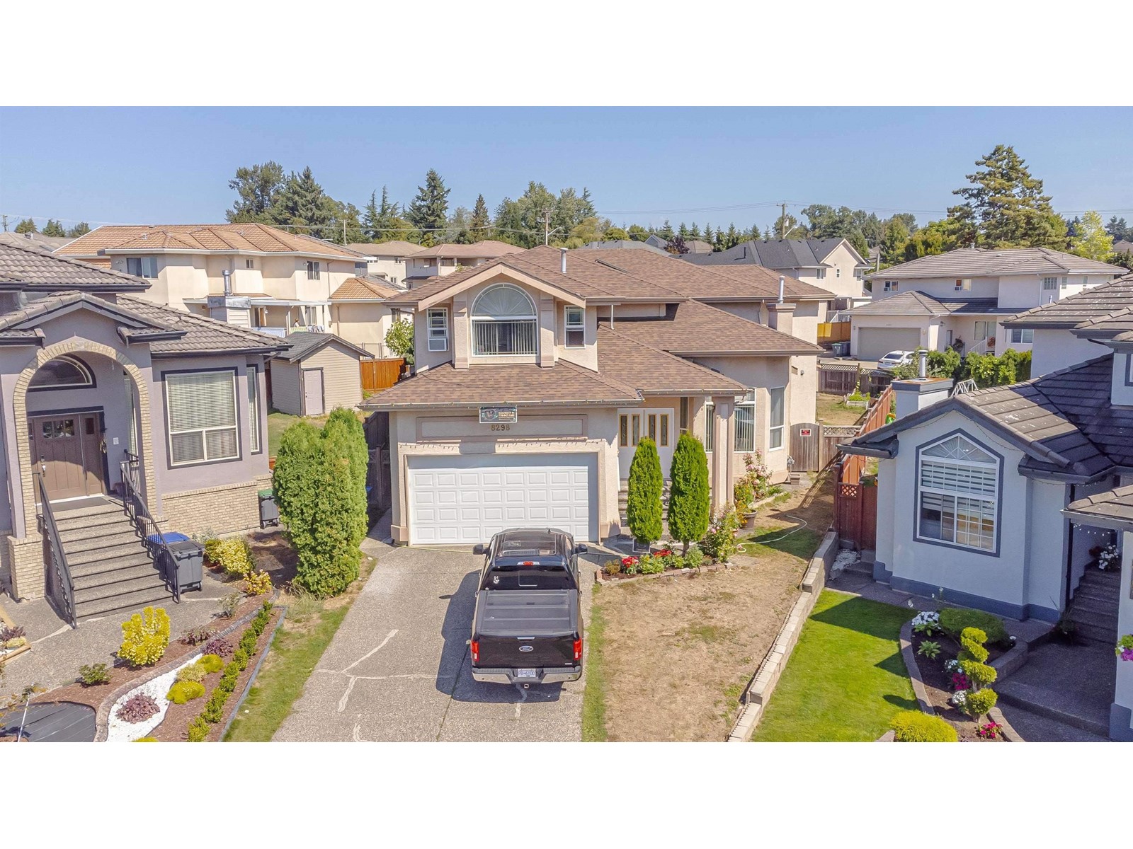 8298 151A STREET, surrey, British Columbia