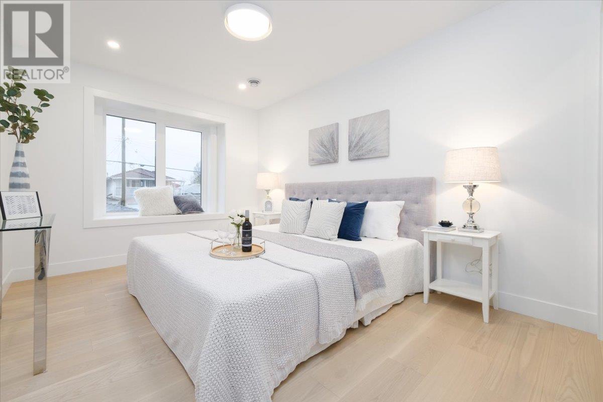 2 2750 E 5th Avenue, Vancouver, British Columbia  V5M 1N2 - Photo 13 - R2989245