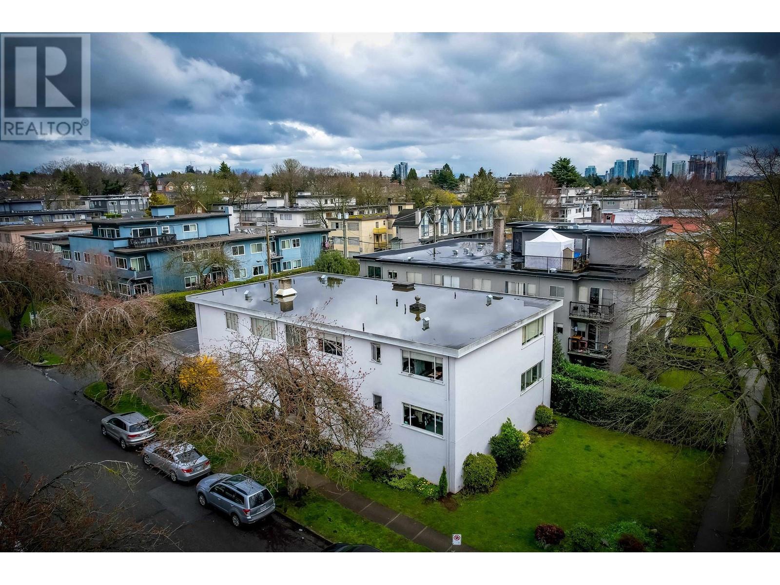 8692 French Street, Vancouver, British Columbia  V6P 4W6 - Photo 13 - C8067893