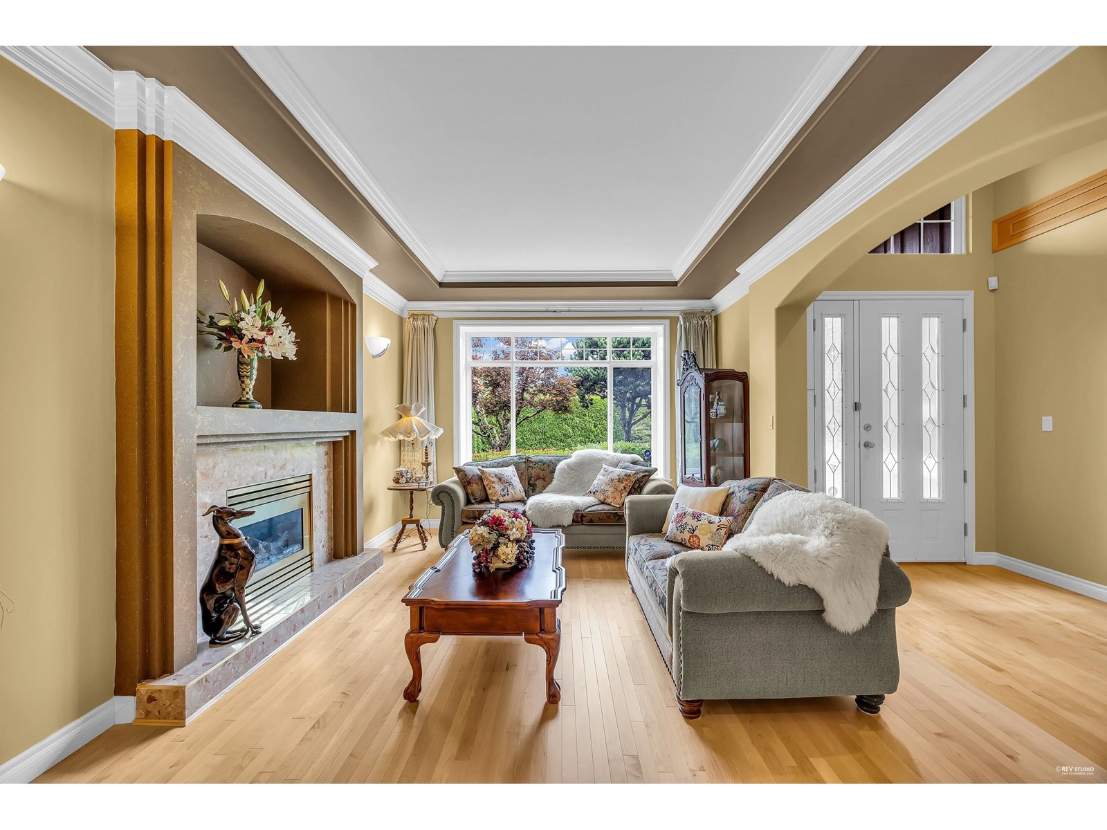 Property at 14942 22A AVENUE image 4