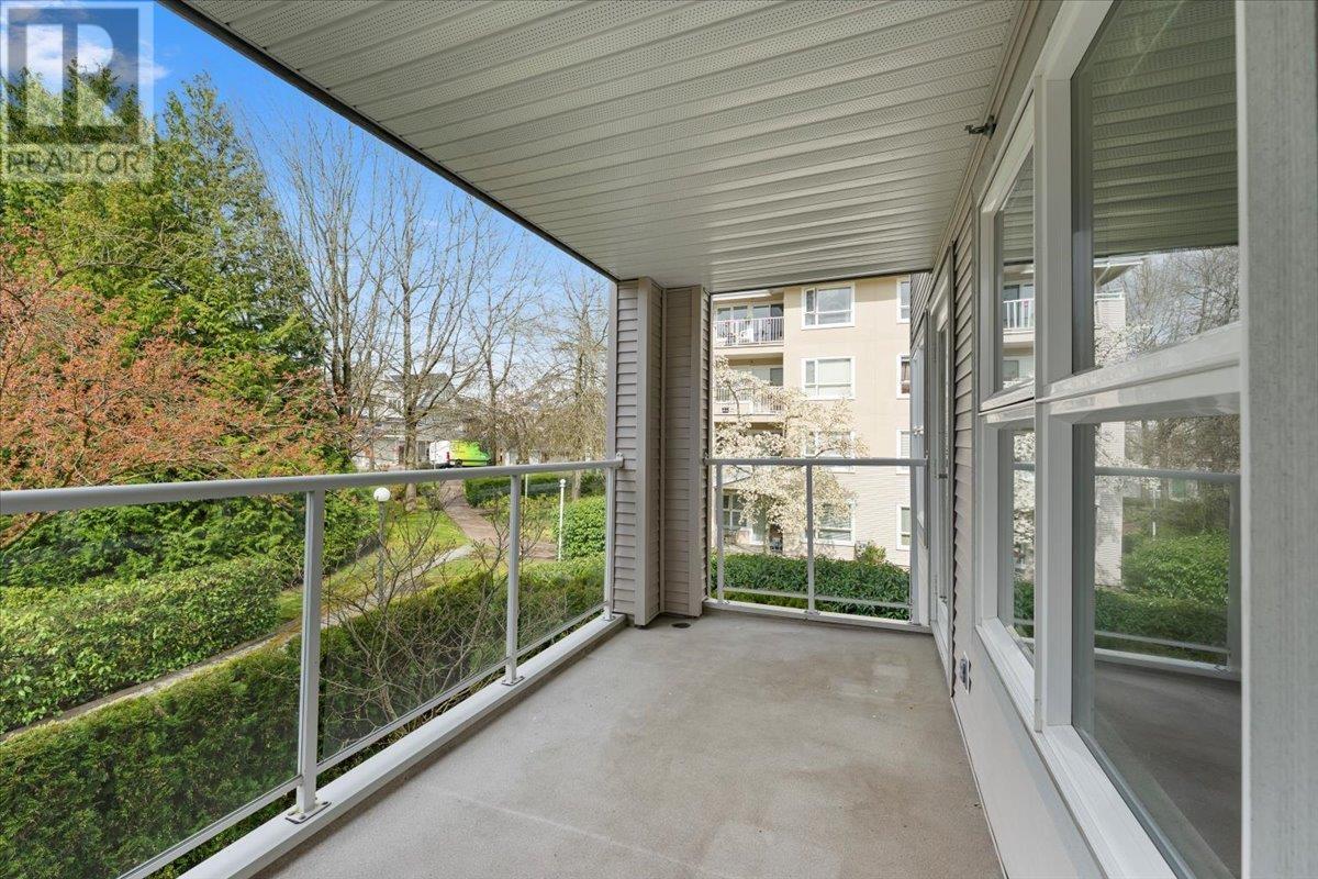 212 2965 Horley Street, Vancouver, British Columbia  V5R 6B9 - Photo 10 - R2989268