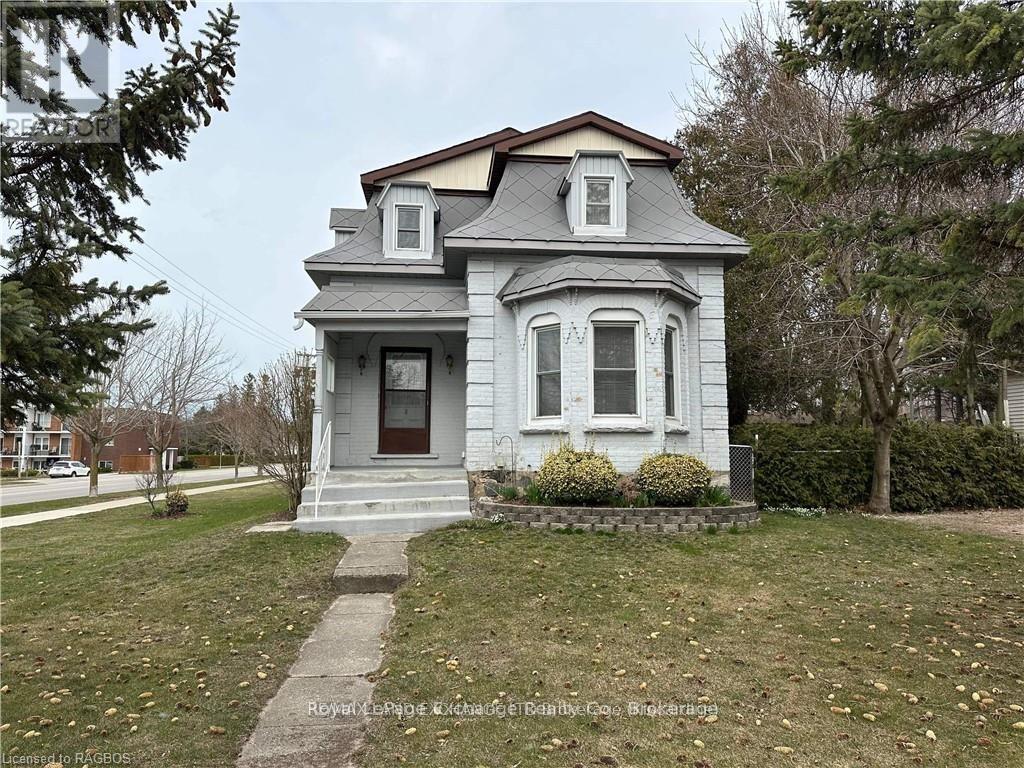 247 BROADWAY STREET, Kincardine, Ontario