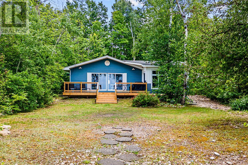 363 Bruce Road 13, Native Leased Lands, Ontario  N0H 2L0 - Photo 11 - X12076307