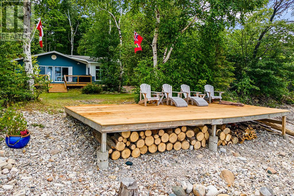 363 Bruce Road 13, Native Leased Lands, Ontario  N0H 2L0 - Photo 7 - X12076307