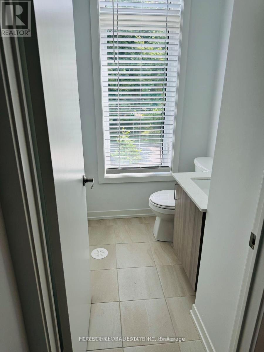 64a Tisdale Avenue, Toronto, Ontario  M4A 1C5 - Photo 8 - C12076348