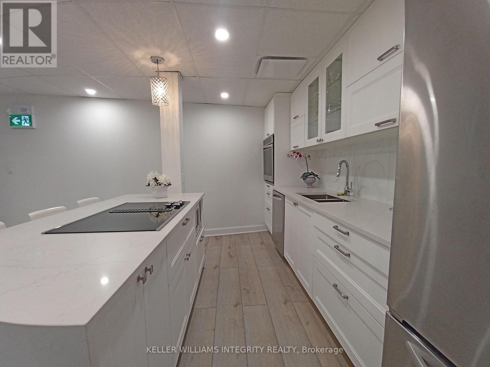 69 Kempster Avenue, Ottawa, Ontario  K2B 6M2 - Photo 34 - X12076347