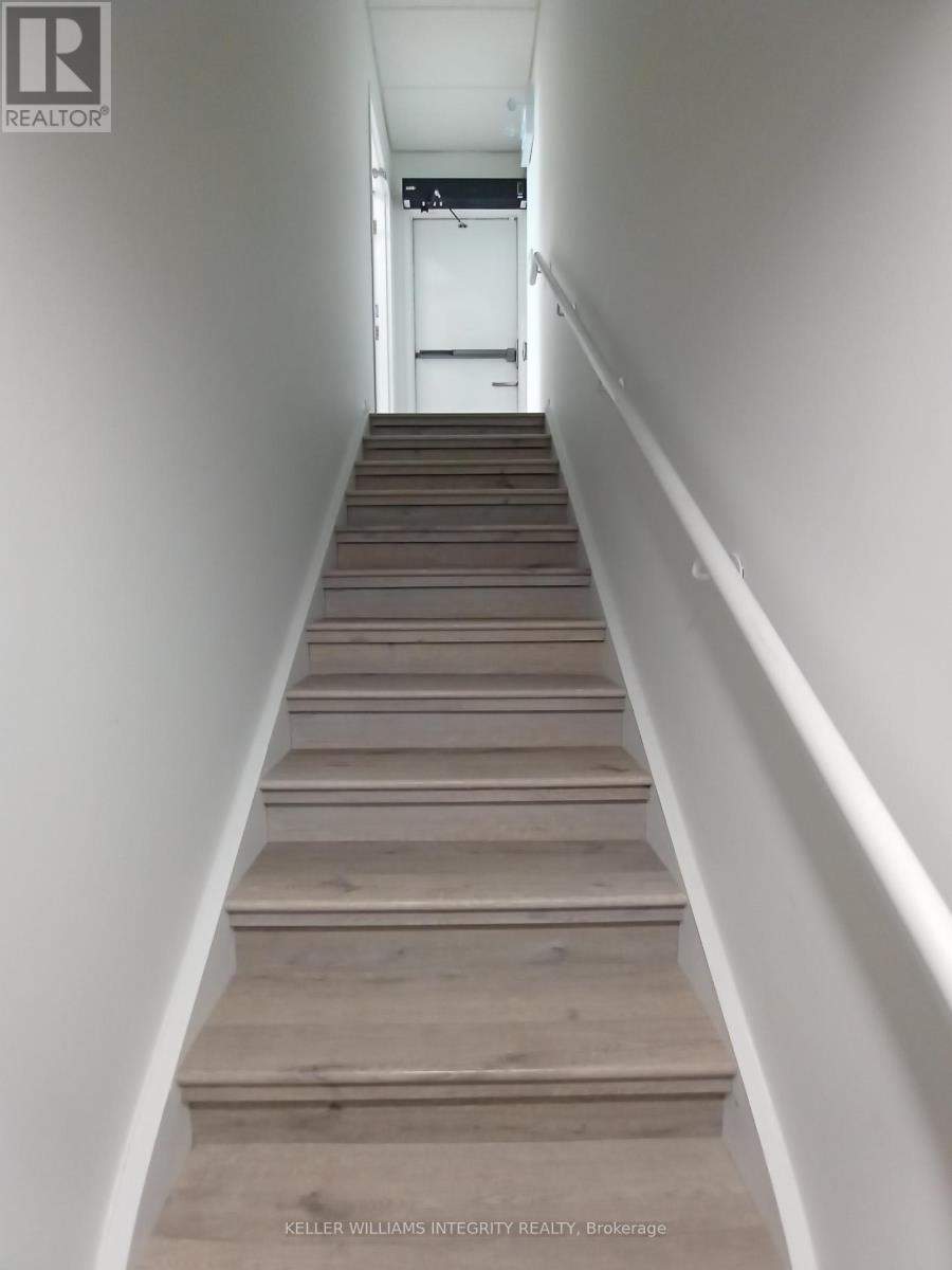 69 Kempster Avenue, Ottawa, Ontario  K2B 6M2 - Photo 37 - X12076347