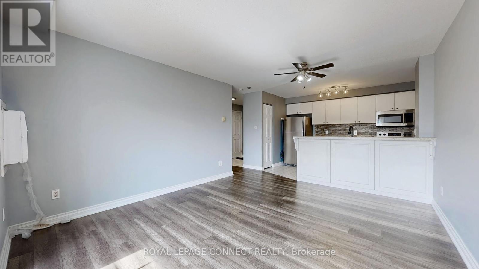 207 - 87 Aspen Springs Drive, Clarington, Ontario  L1C 5J8 - Photo 6 - E12076311