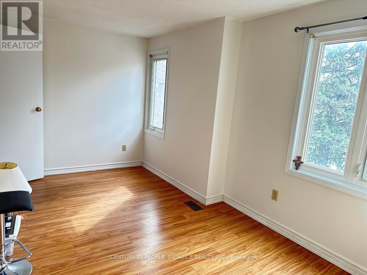 152 Observatory Lane, Richmond Hill, Ontario  L4C 8K8 - Photo 10 - N12076272