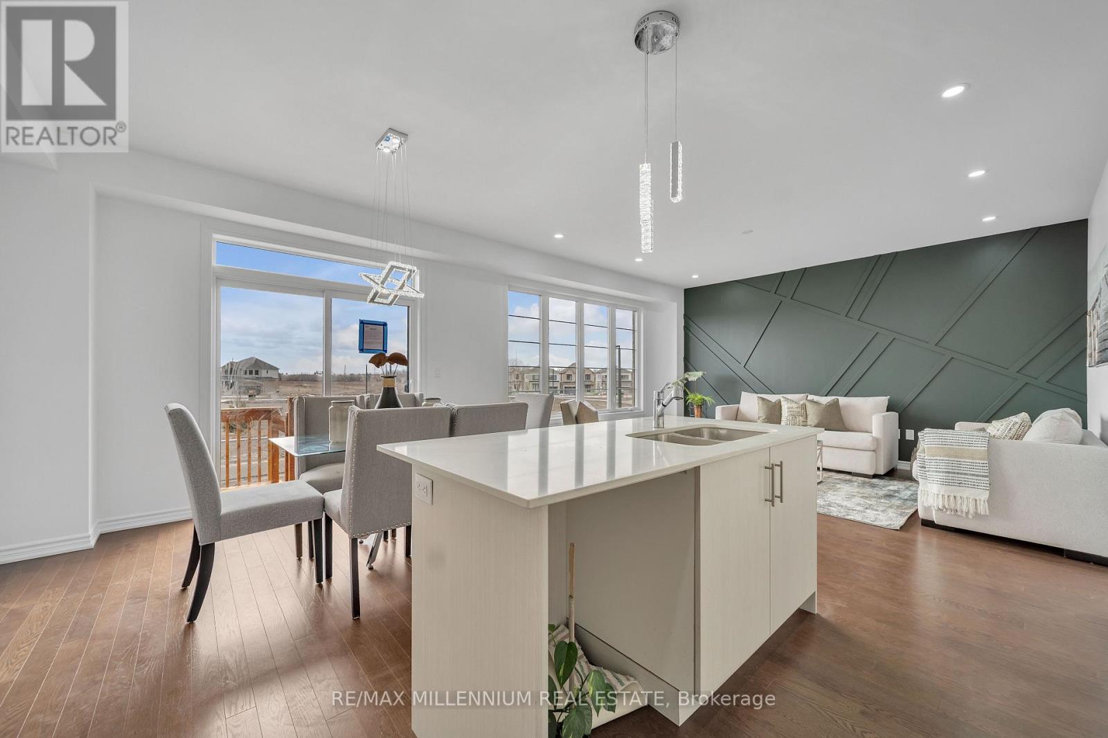 22 Phoenix Blvd Boulevard, Barrie, Ontario  L9J 0P7 - Photo 23 - S12076280