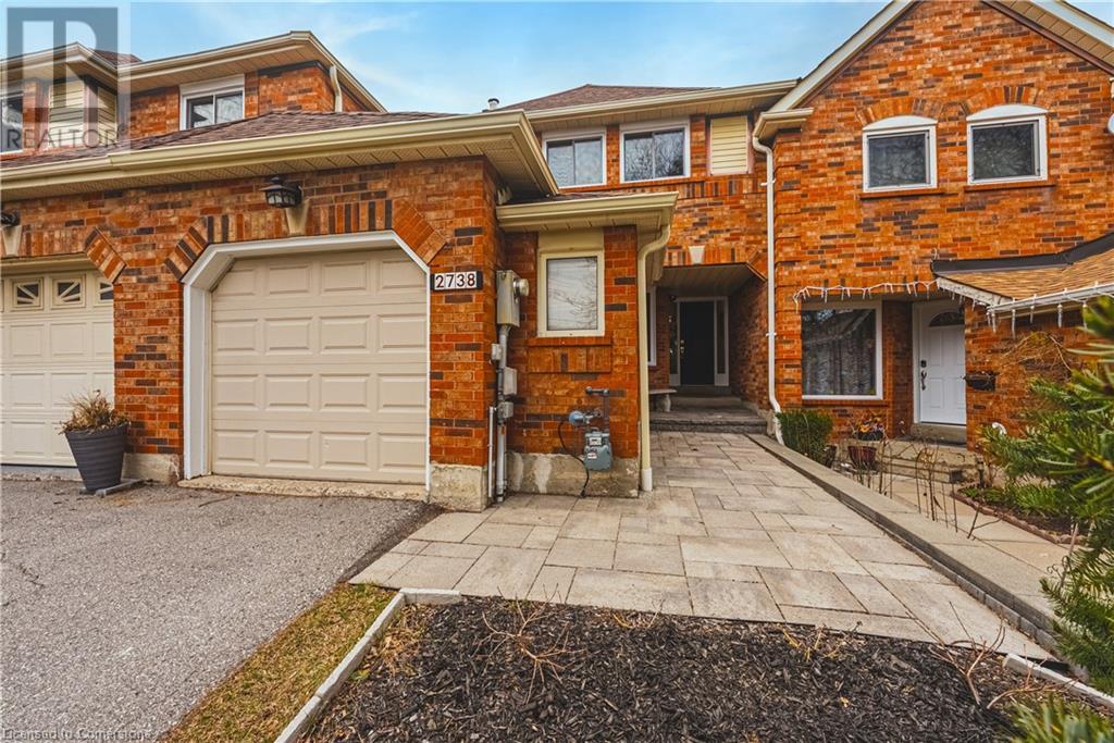 Property at 2738 LINDHOLM Crescent image 1