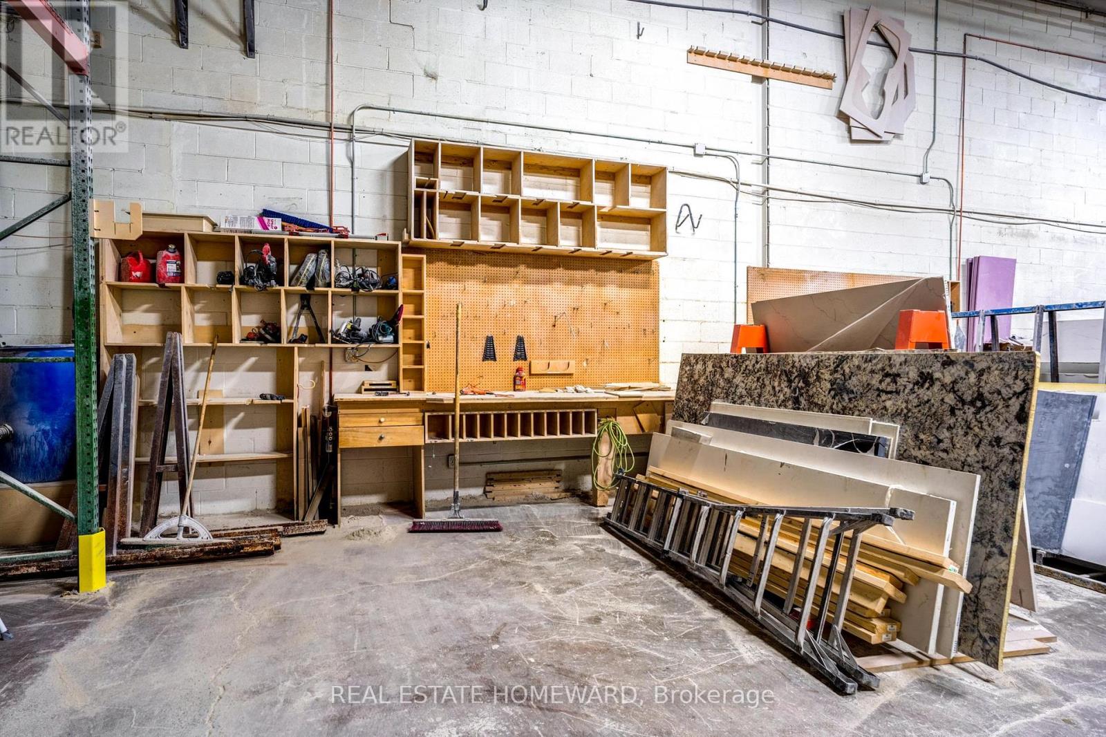 Unit 3 - 170 Bovaird Drive W, Brampton, Ontario  L7A 0H3 - Photo 6 - W12076315