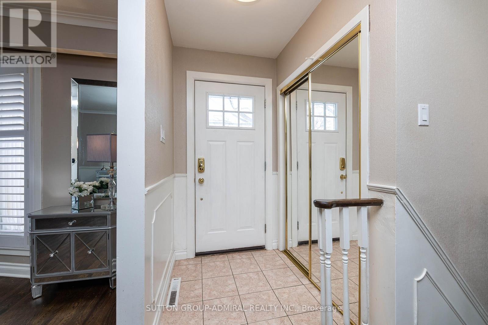 Property at 271 CHELTENHAM ROAD image 5