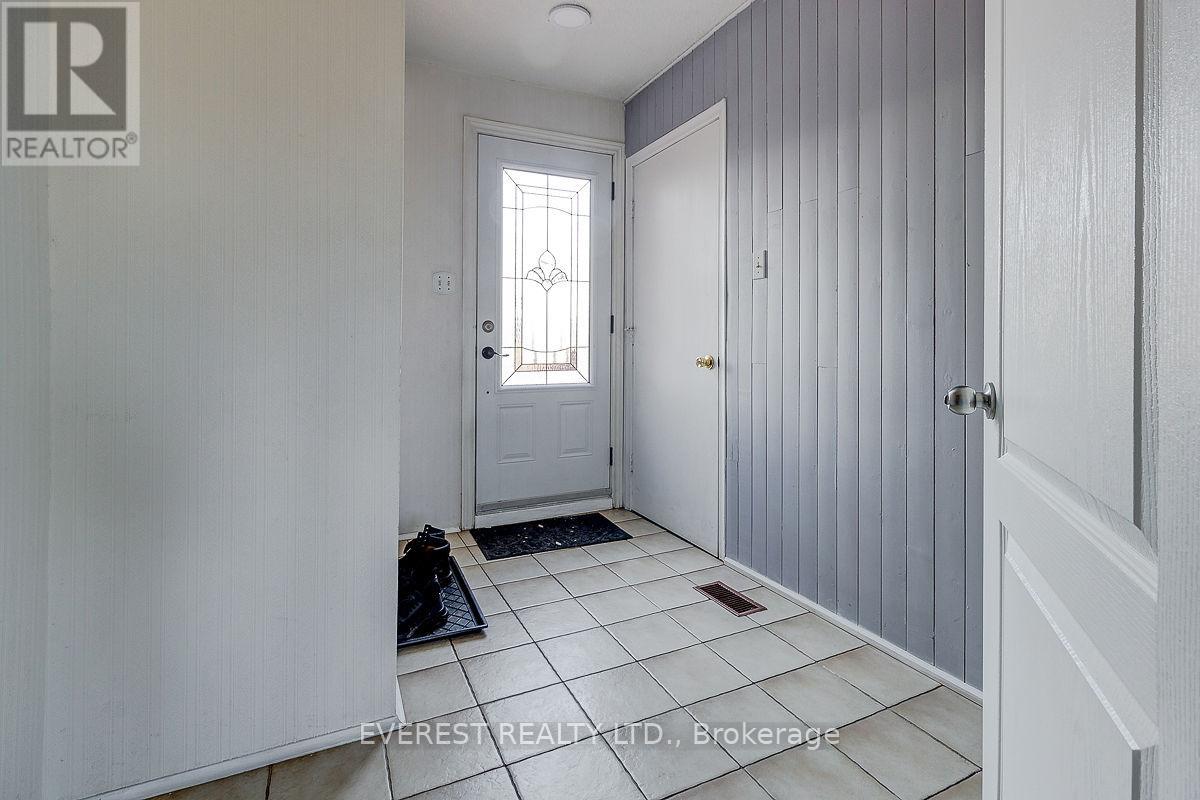 68 Forest Hill Crescent, Hamilton, Ontario  L8K 5V1 - Photo 24 - X12076284