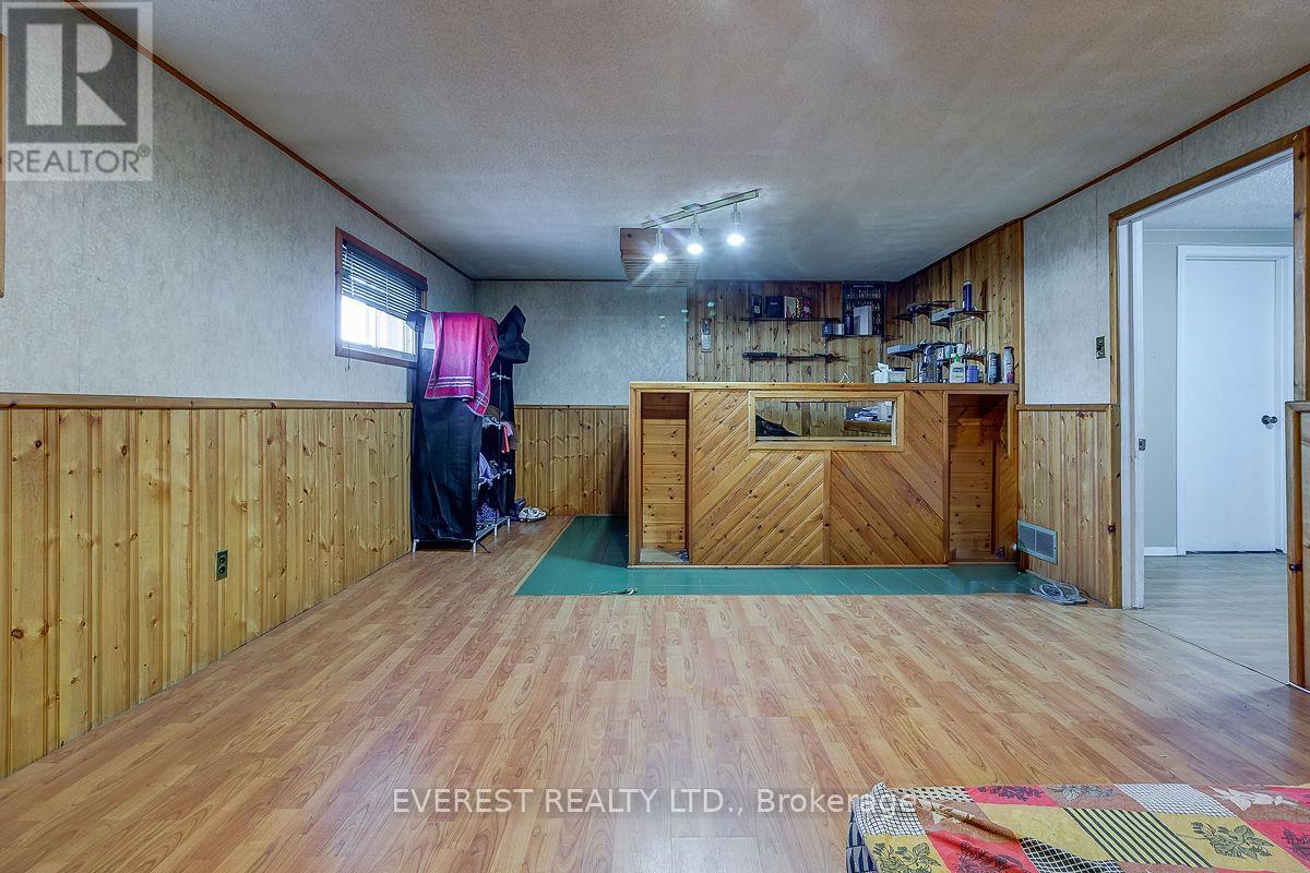 68 Forest Hill Crescent, Hamilton, Ontario  L8K 5V1 - Photo 26 - X12076284