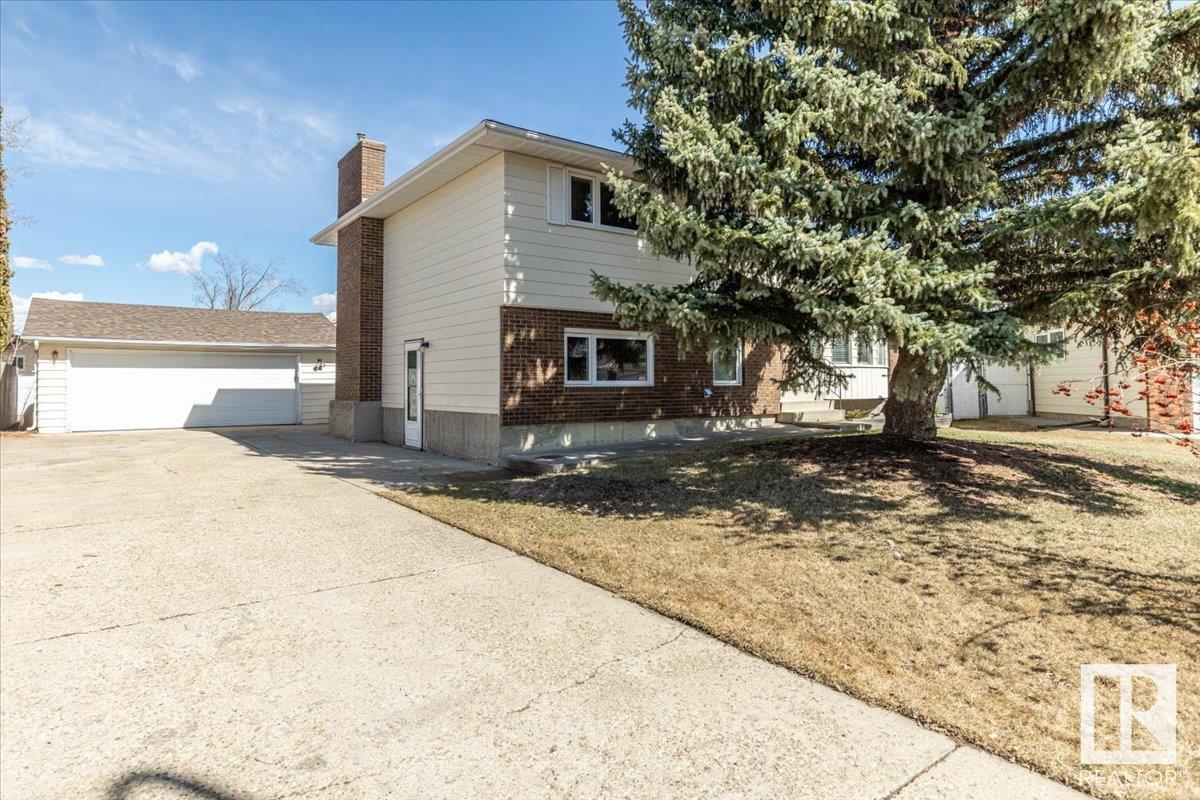Property at 4102 43A AV image 2