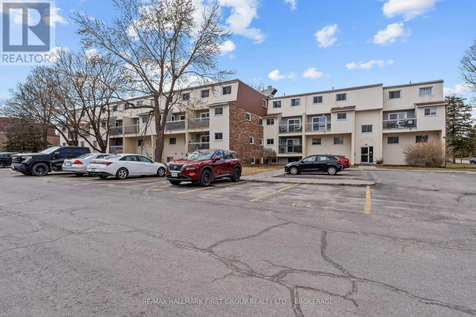 205 - 845 Milford Drive, Kingston, Ontario  K7P 1A7 - Photo 2 - X12076362
