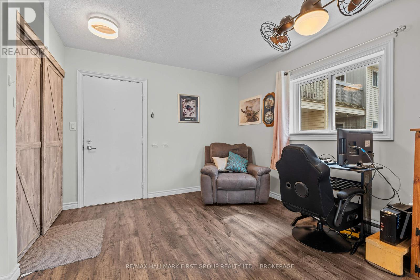 205 - 845 Milford Drive, Kingston, Ontario  K7P 1A7 - Photo 5 - X12076362