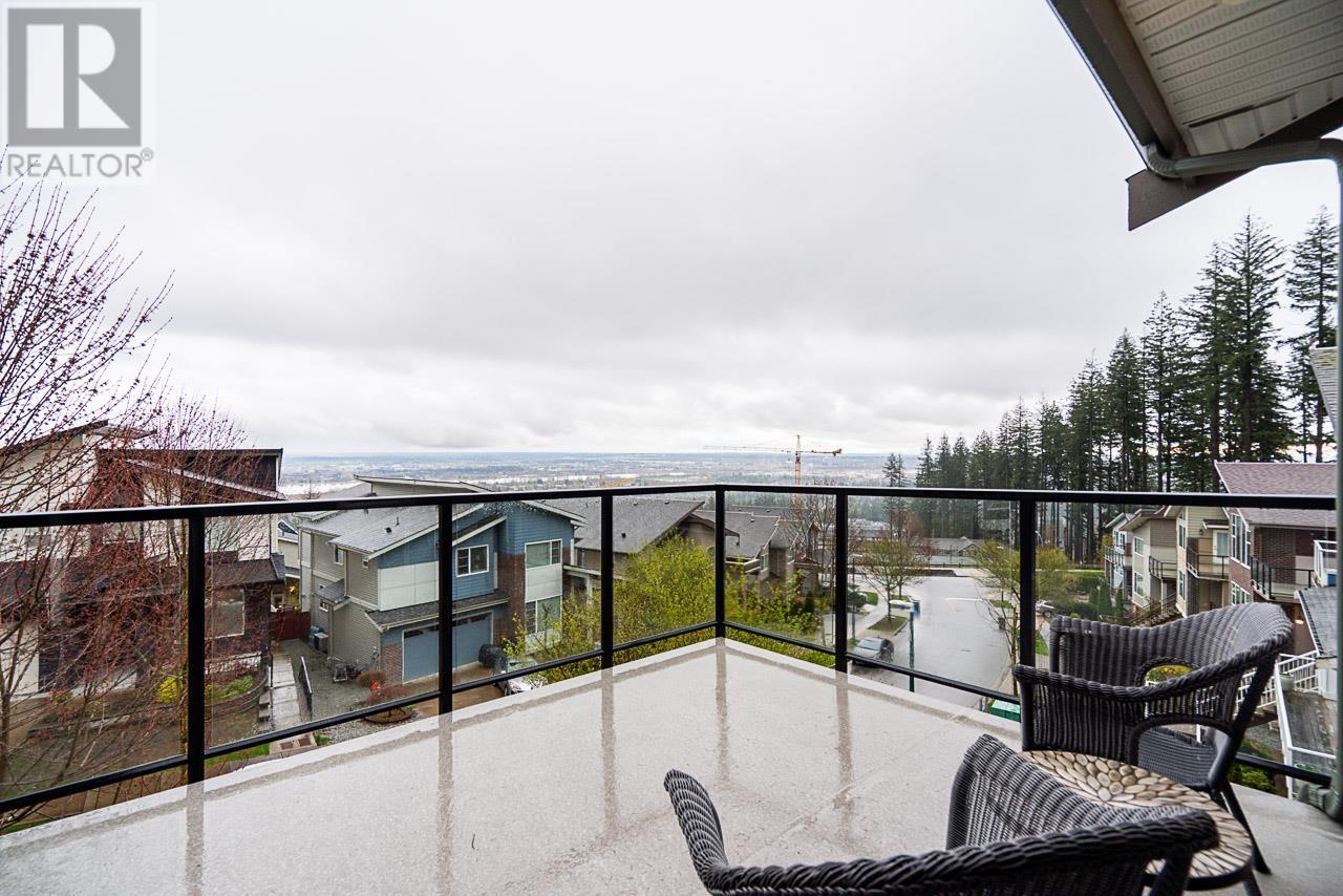 1412 Strawline Hill Street, Coquitlam, British Columbia  V3E 0L5 - Photo 22 - R2989282