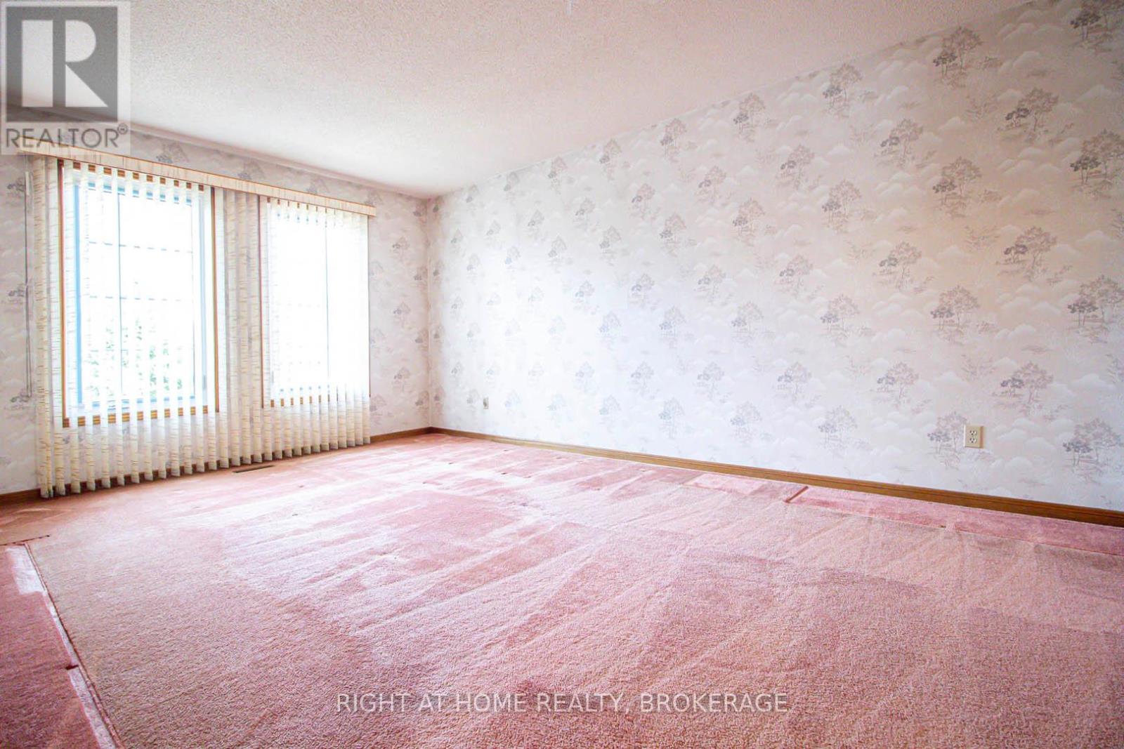 Property at 1978 SANDOWN ROAD image 5