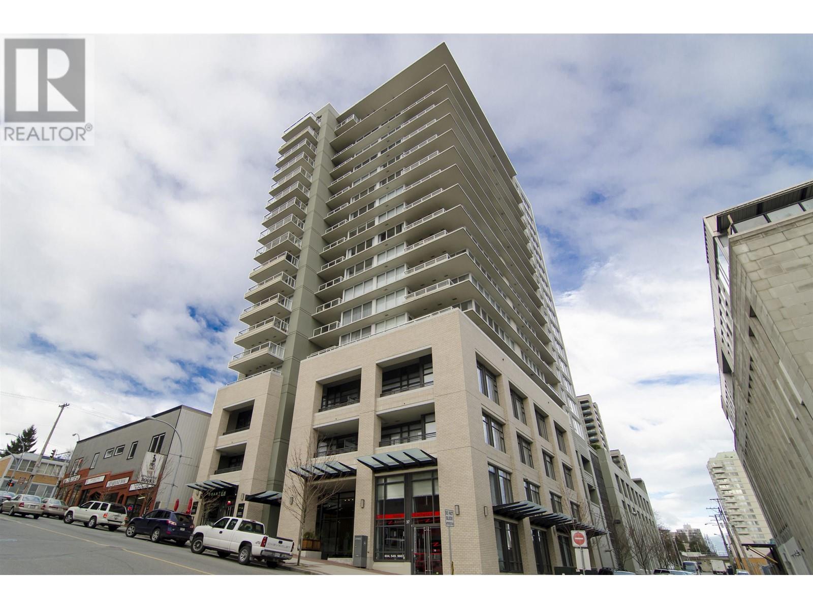 401 39 SIXTH STREET, New Westminster, British Columbia