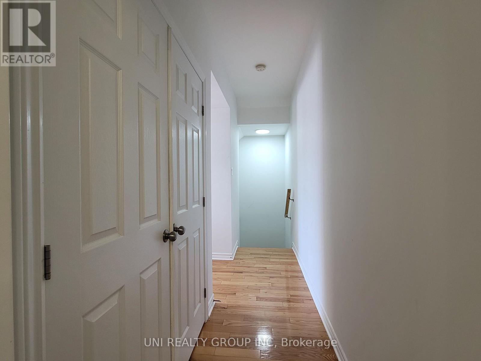 Property at 298C EVEREST PRIVATE image 3