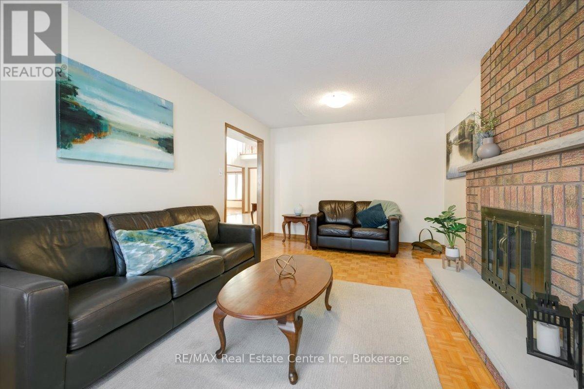 15 Glitter Road, Vaughan, Ontario  L4L 7W2 - Photo 11 - N12041570